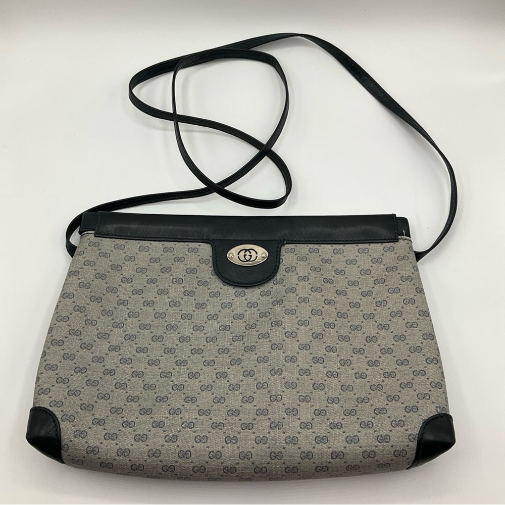Vintage Gucci Navy Micro GG Logo Coated Canvas Crossbody Purse Bag